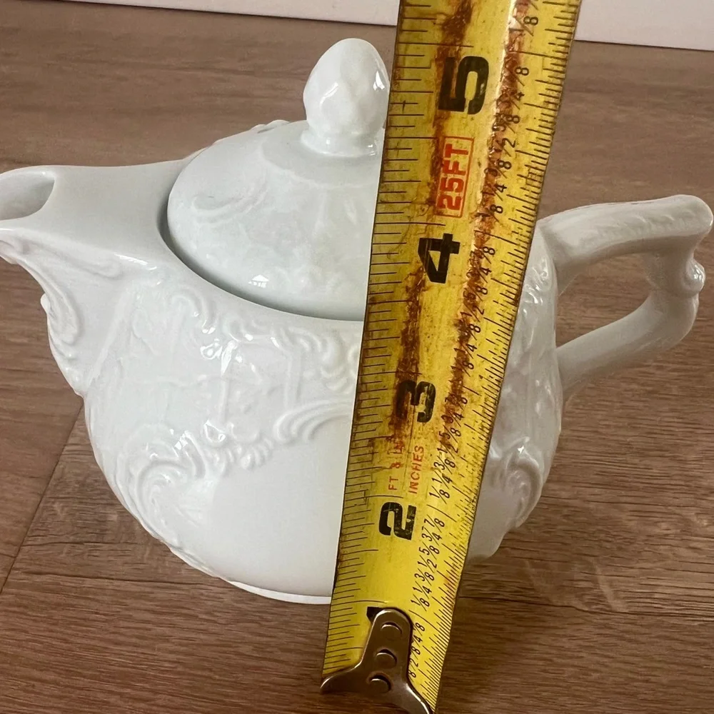 Rosenthal Germany Classic‎ Rose Collection Teapot Sanssouci White Embossed 5